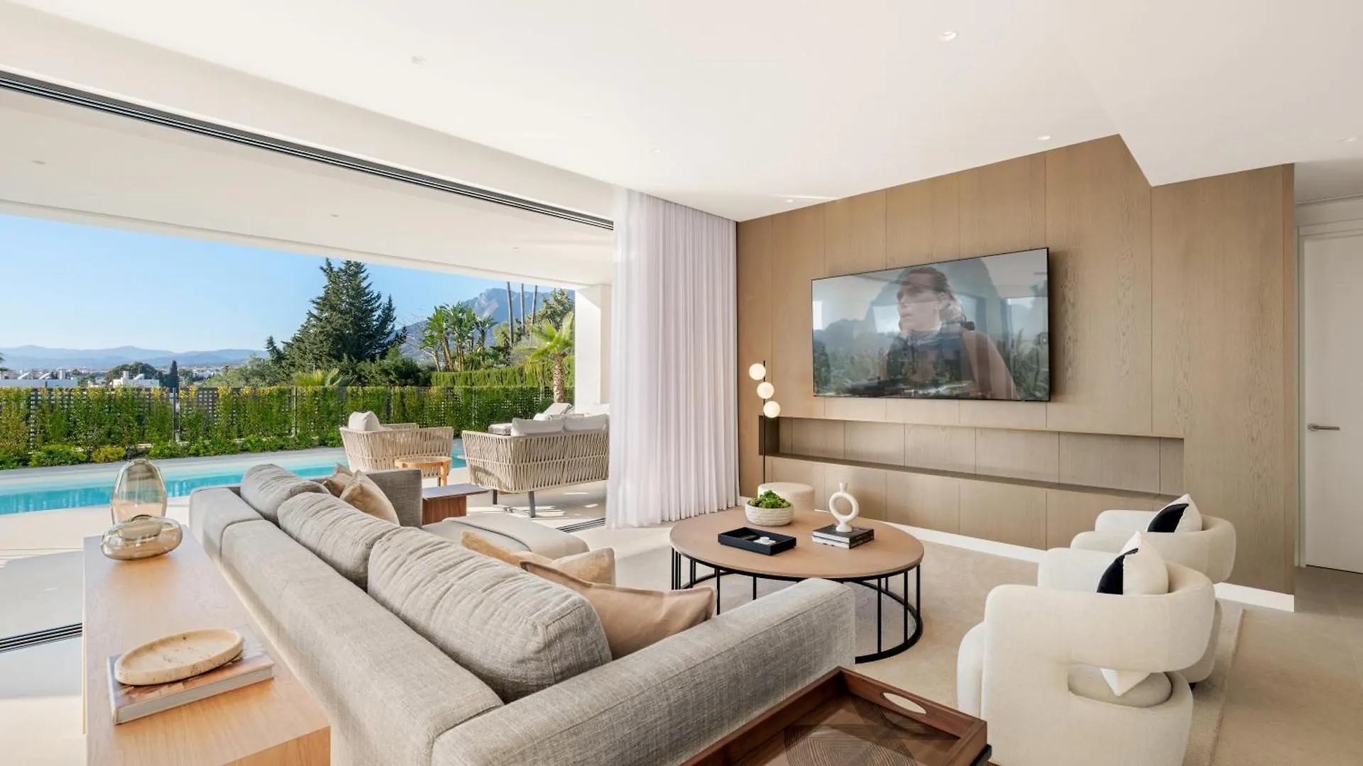 Luxury, Sea View & Pool - Villa Palma Marbella 0*,  España